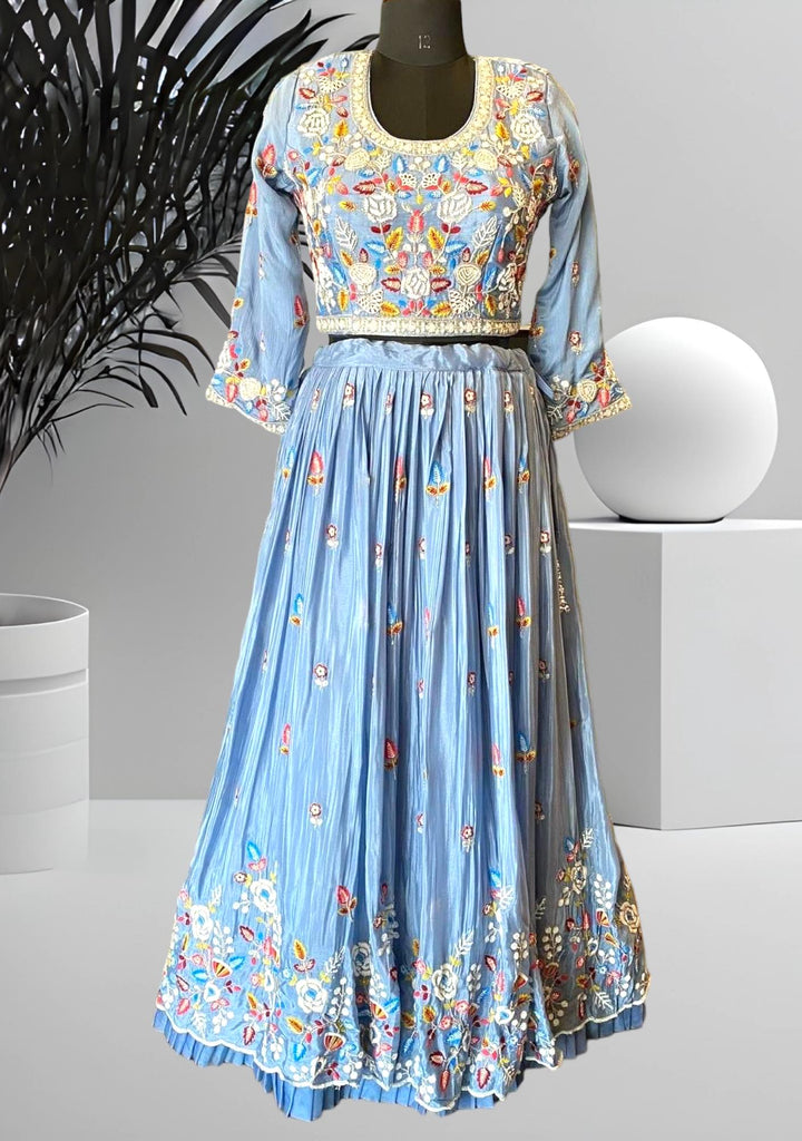 MDB 21135 ( Boutique Dress Shops Near Me ) | Boutique style dresses, Boutique  dress shops, Designer dresses online